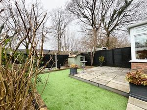 Photo 16- click for photo gallery